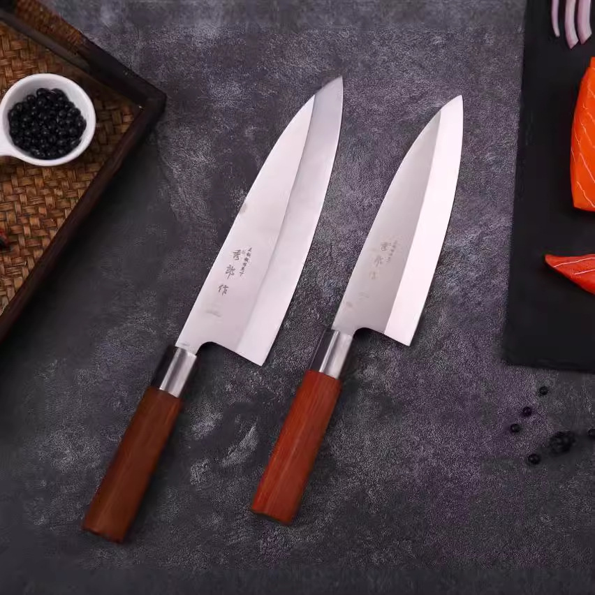 Japanese cooking knife, Japanese-style fish head knife, professional sashimi knife, salmon sashimi knife, cooking knife, fish slaughtering knife Application Scenario