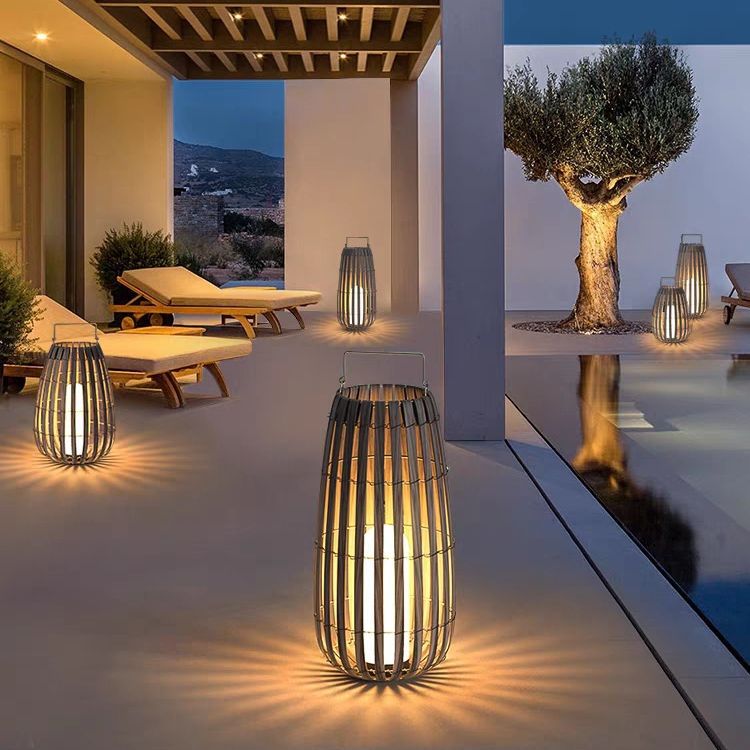Solar outdoor lights, courtyard lights, garden decoration floor lights, villa lawn lights, waterproof outdoor terrace atmosphere lights details Picture