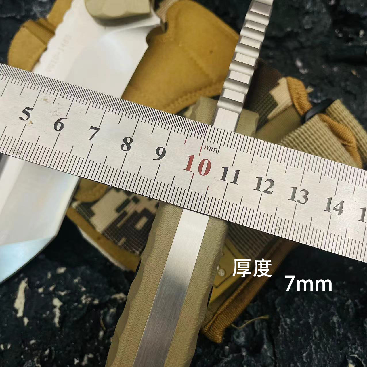 The new VG10 Titan high-hardness forged large and small straight knife is an outdoor multi-functional portable camping and picnic survival knife details Picture