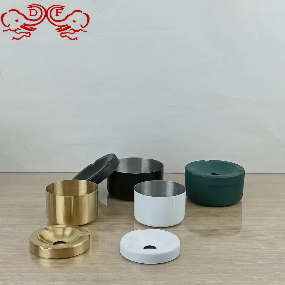 榨汁机/破壁机/果汁机/破壁机1.5升/榨汁机果汁机手动白底实物图