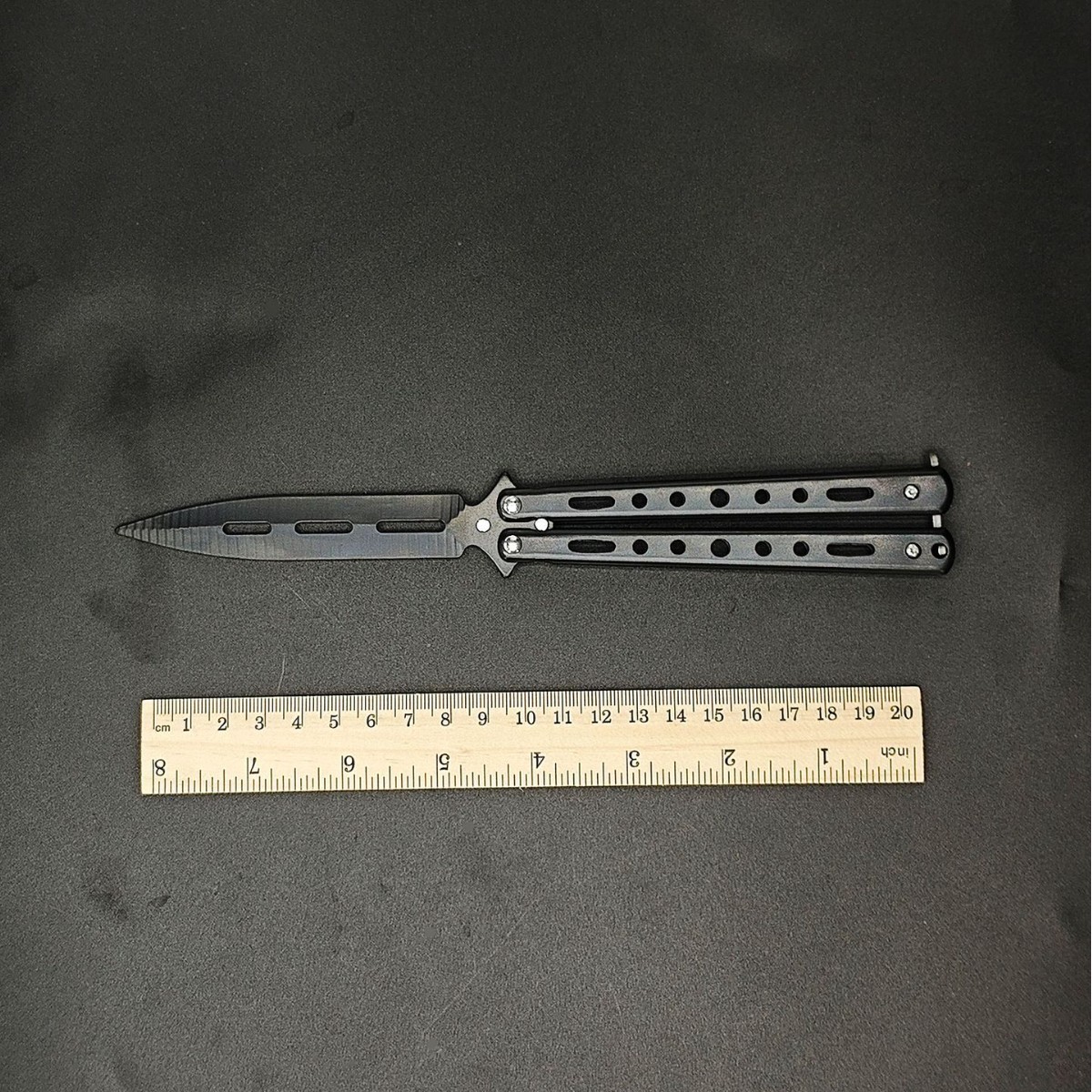 Butterfly comb student version all-steel model toy training practice, a must-have for Internet celebrities to shake hands and show off their coolness without cutting edges Item Picture