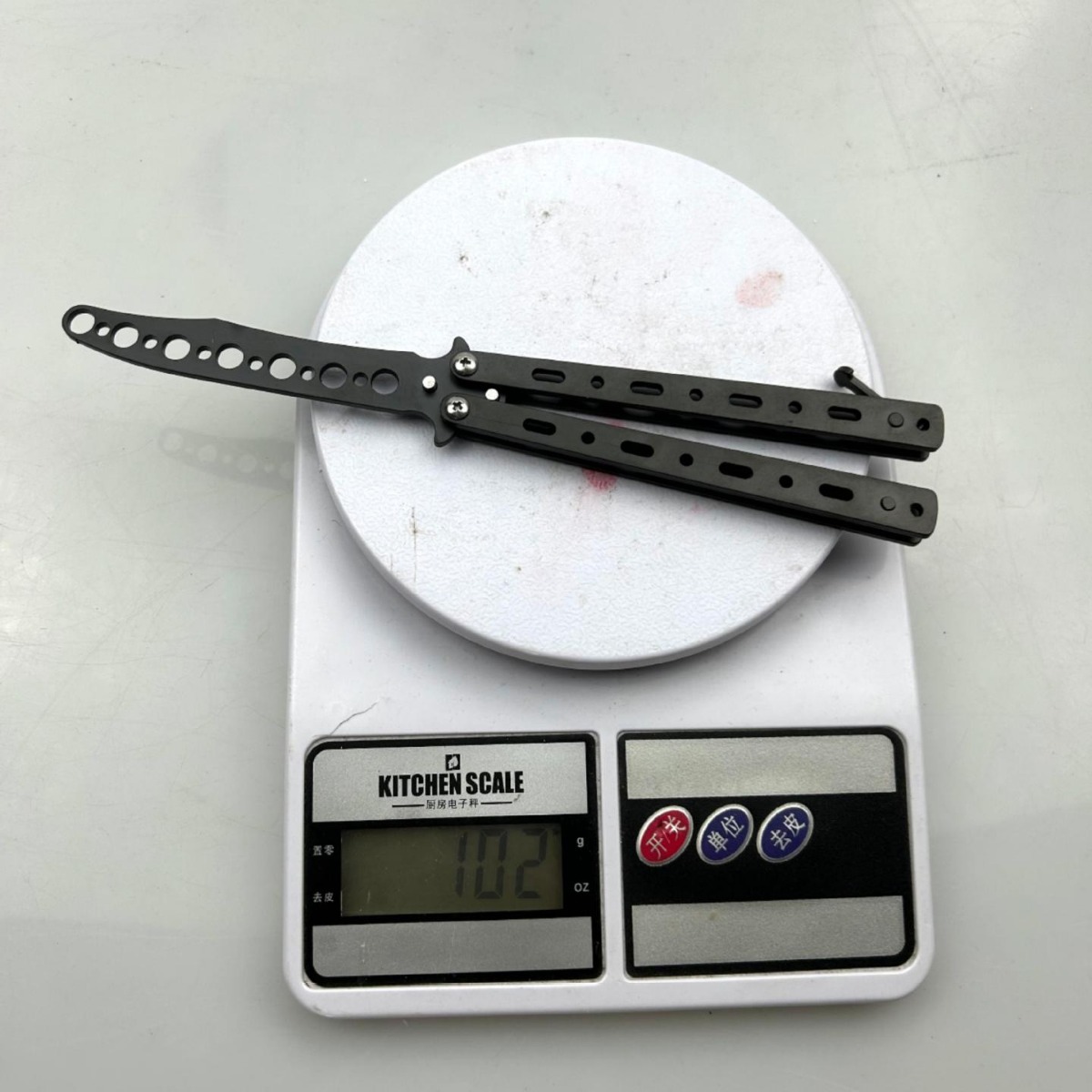 Outdoor CSGO Butterfly blade practice, cool and fancy swinging blade training, folding portable swinging blade tactics in the wild Specification drawing