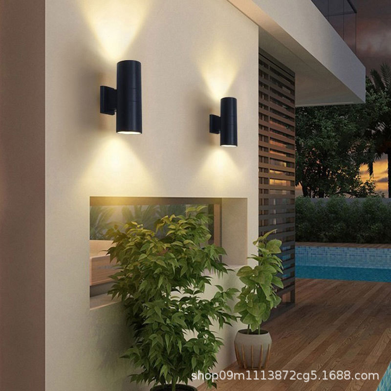 LED outdoor wall lamps, double-head and single-head balcony exterior wall top and bottom spotlights, courtyard outdoor columns, simple villa waterproofing details Picture