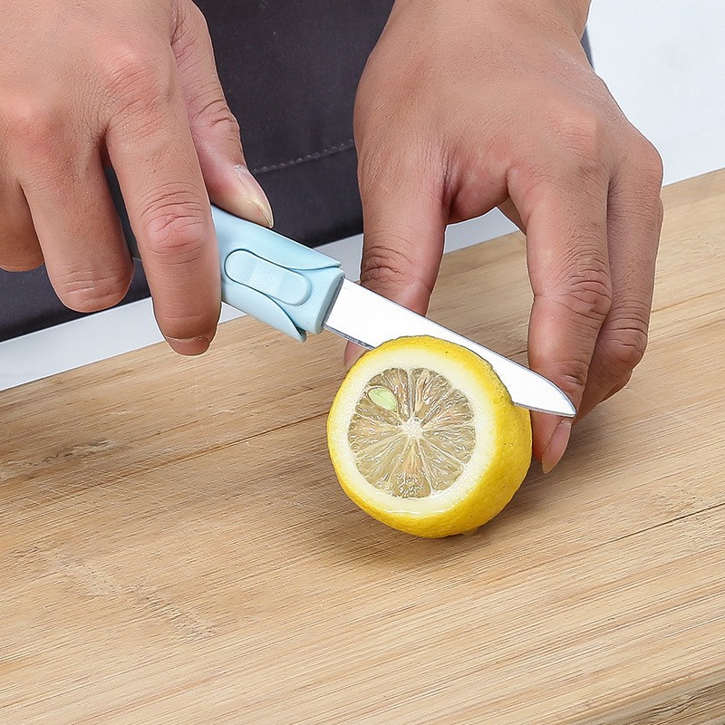 Simple and portable two-in-one peeler, household peeler, kitchen knife, double-headed melon peeler Application Scenario