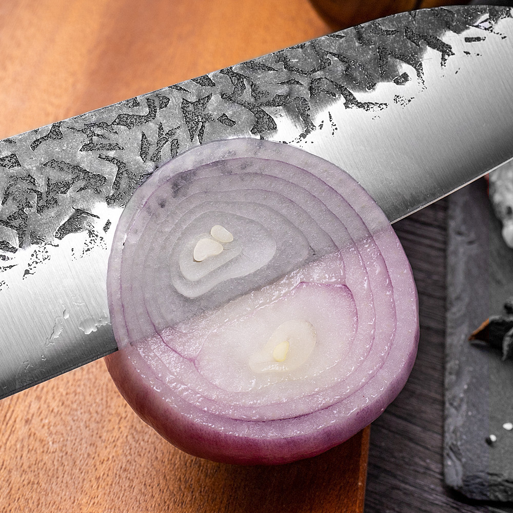 Hammered Japanese cooking knife, salmon fillet blade sashimi knife, chef's boneless knife, chef's sushi fish slice kitchen knife Application Scenario
