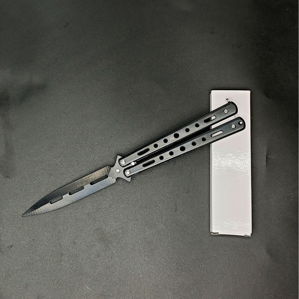 Butterfly comb student version all-steel model toy training practice, a must-have for Internet celebrities to shake hands and show off their coolness without cutting edges full figure