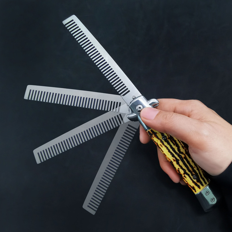 Portable spring comb, American-style oil comb, portable comb, automatic hair styling comb, outdoor pocket comb, ornamental knife Specification drawing