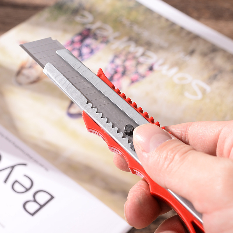 Multi-functional large utility knife, stainless steel wallpaper knife, express unpacking knife, hand paper cutting knife, stationery wholesale undefined