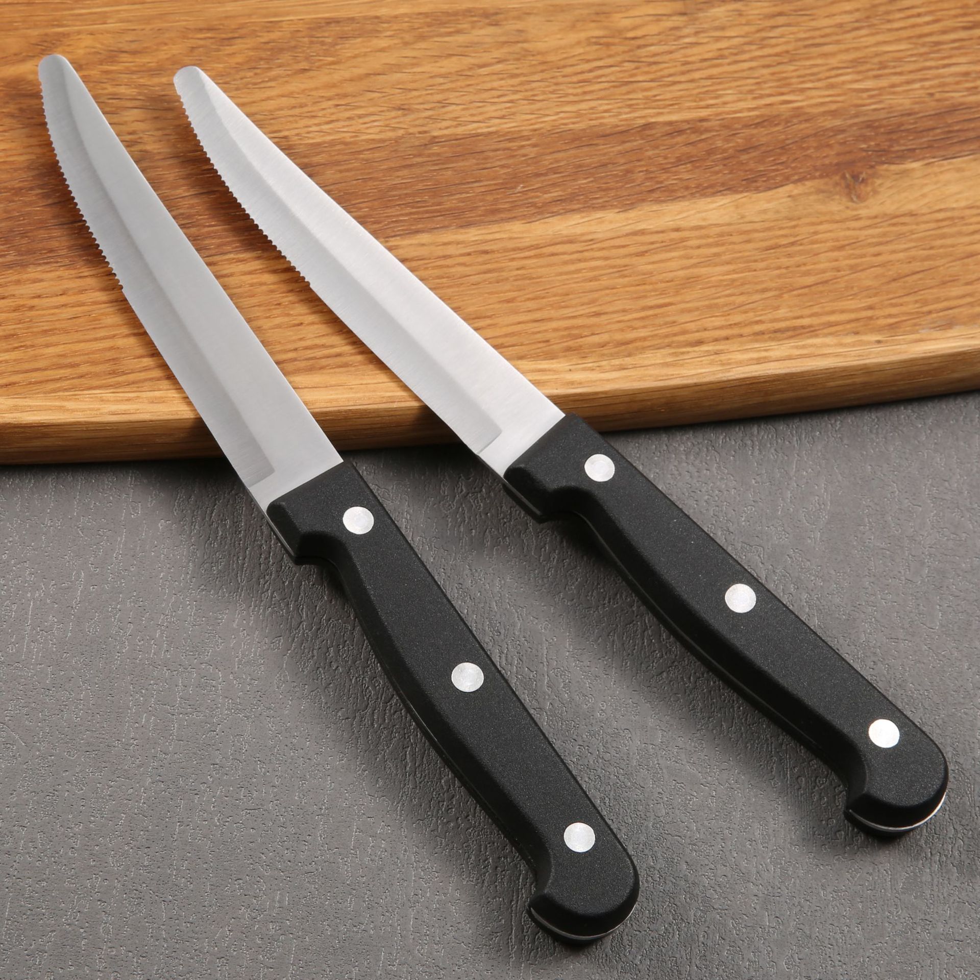 In-stock cross-border kitchenware, stainless steel steak and Western tableware, black plastic handle, PP steak knife 6-piece set full figure