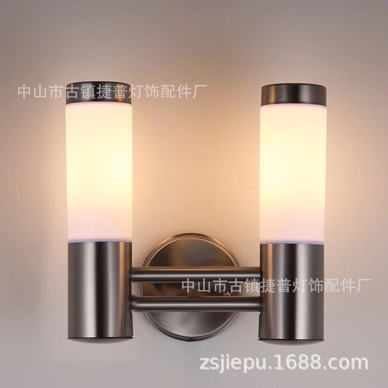 New rural simple double-head outdoor wall lamps, corridor wall lamps, simple and elegant garden villa balcony lamps full figure