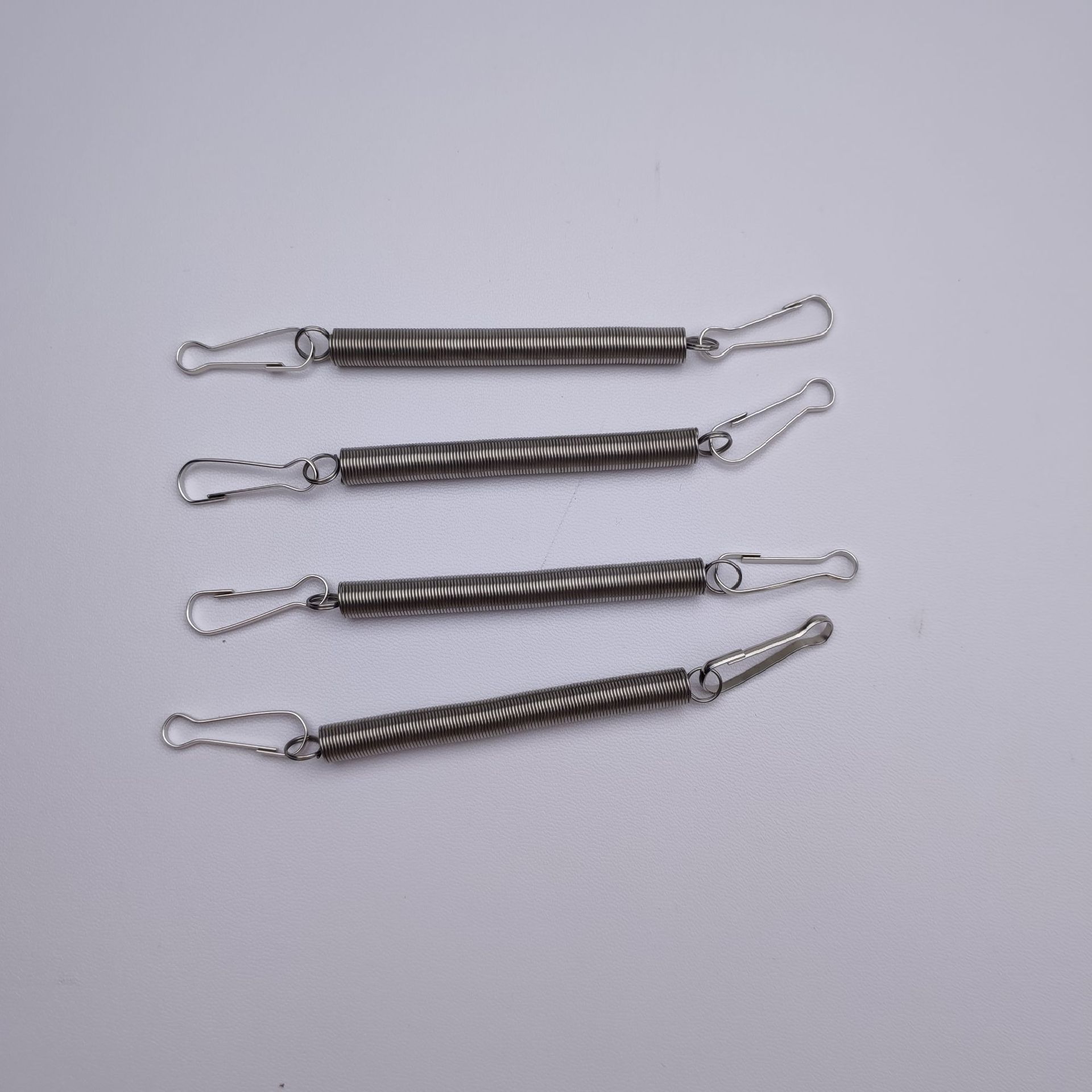 New stainless steel tension spring with buckle, hook, parrot, rabbit, hamster, totoro, hamster, water dispenser, fixed spring undefined
