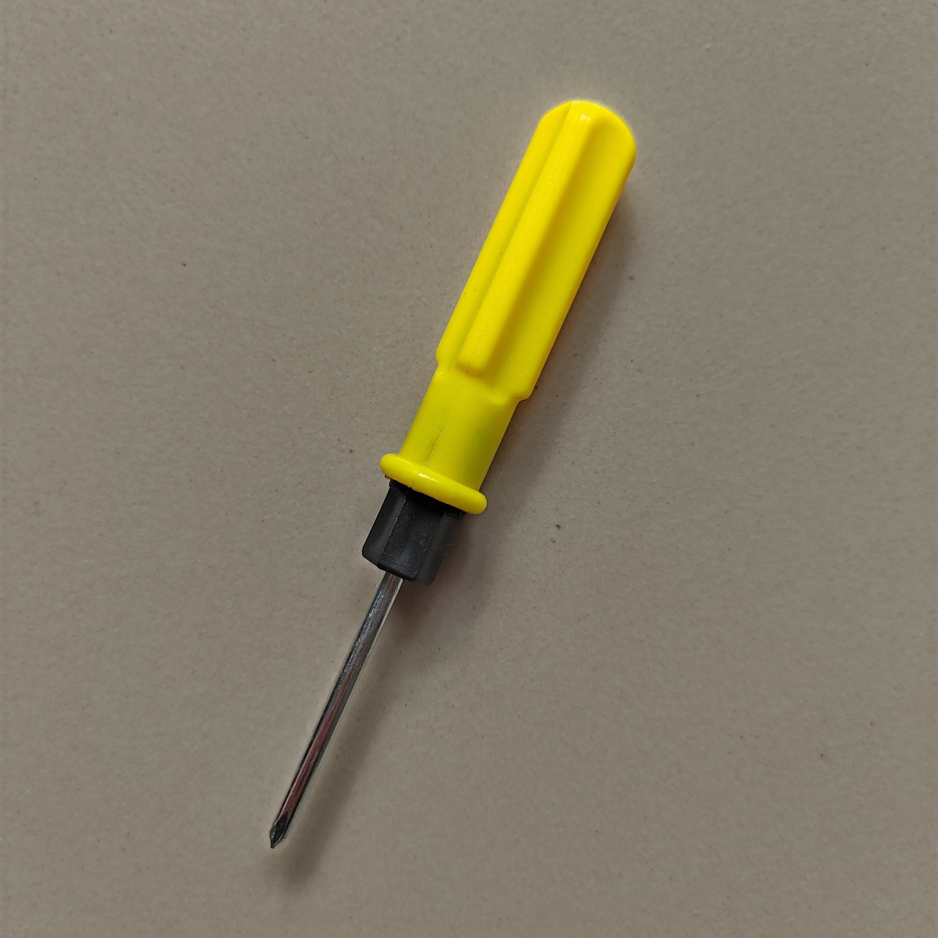 Factory wholesale multi-functional small screwdrivers, flat-head and cross-head dual-purpose screwdrivers, 2-inch, 3-inch and 4-inch dual-purpose screwdrivers undefined