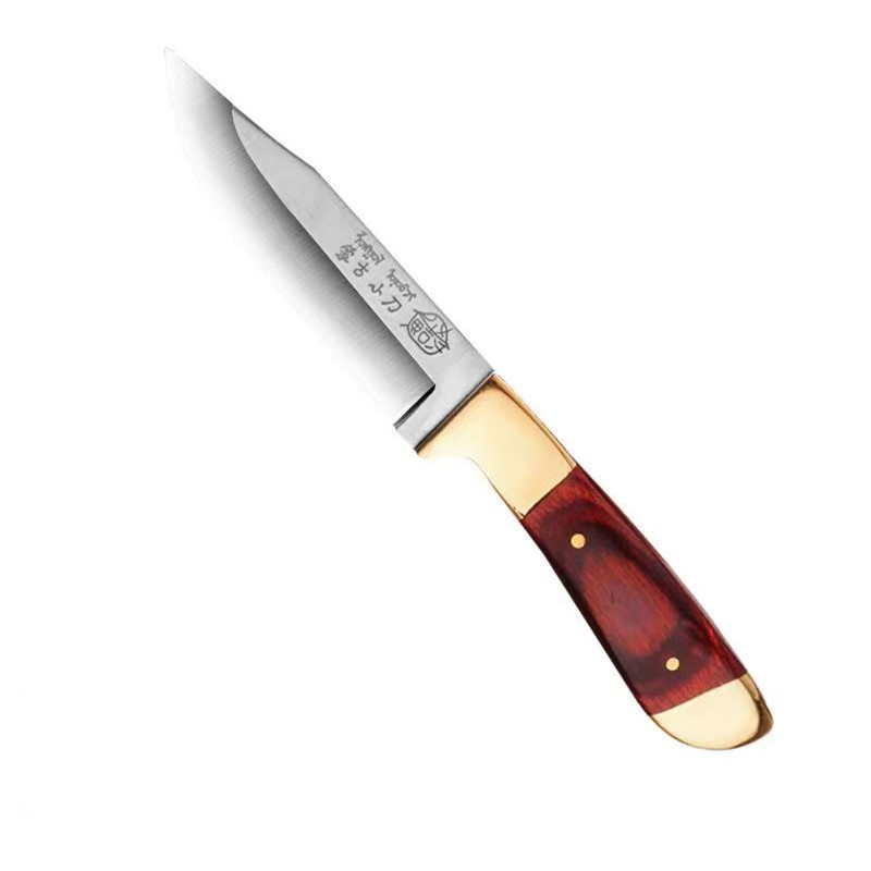 Thickened Mongolian hand-held meat knife, hand-pulled meat knife, small knife, table knife, steak knife, red and green wooden handle, Inner Mongolia lamb eating knife Application Scenario