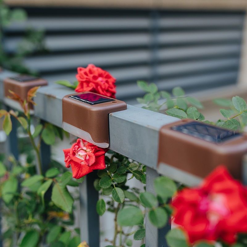 Solar lamps, outdoor garden lamps, staircase wall lamps, step lamps, staircase lights, led street lamps, waterproof lighting fixtures Application Scenario