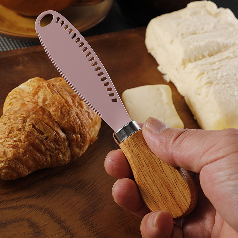 Cross-border in-stock stainless steel butter knife with holes, cheese knife, butter and cheese knife, bread jam knife, cream knife, spatula Application Scenario