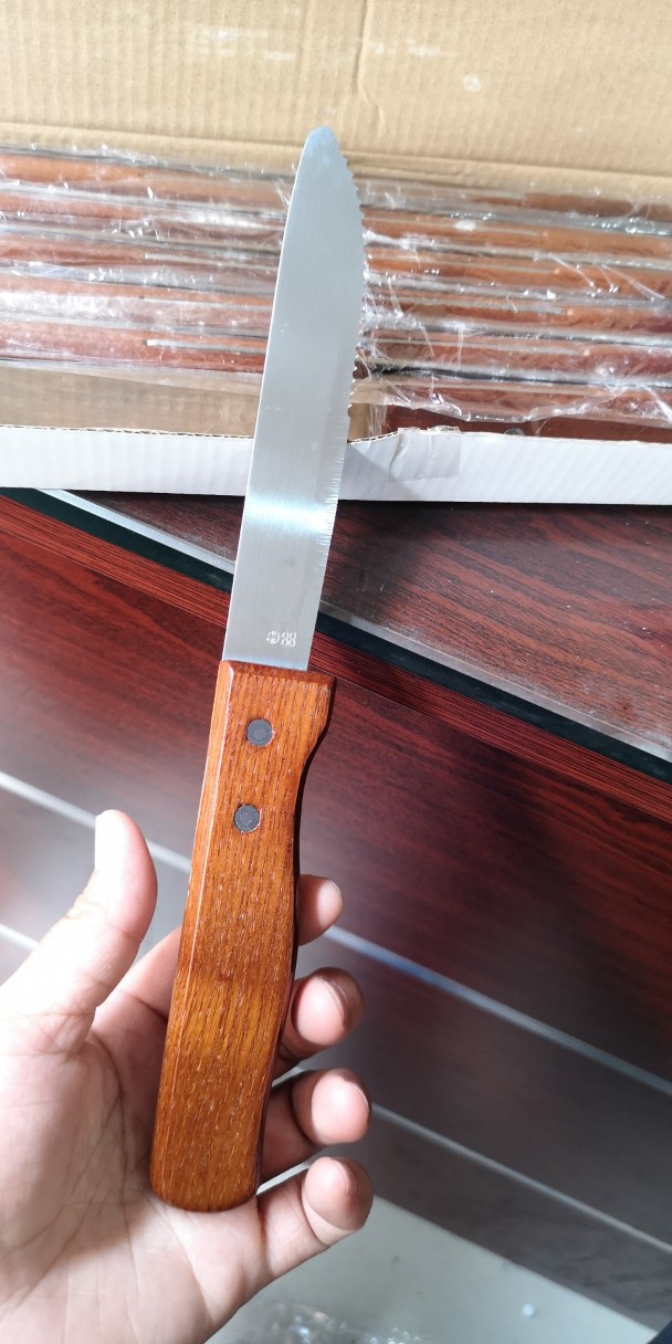 Wooden handle steak knife, steak knife, Western cuisine knife, wooden handle tableware manufacturer inventory handling, no return, no exchange details Picture