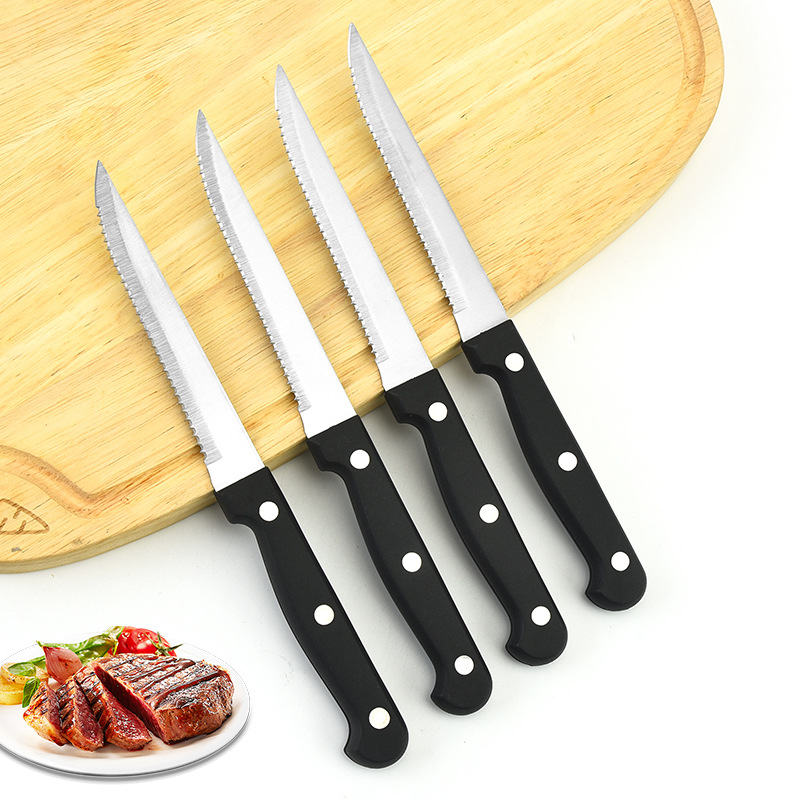 Stainless steel Western restaurant knife, hotel steak knife set of 4 pieces, home kitchen PP plastic handle serrated steak knife full figure