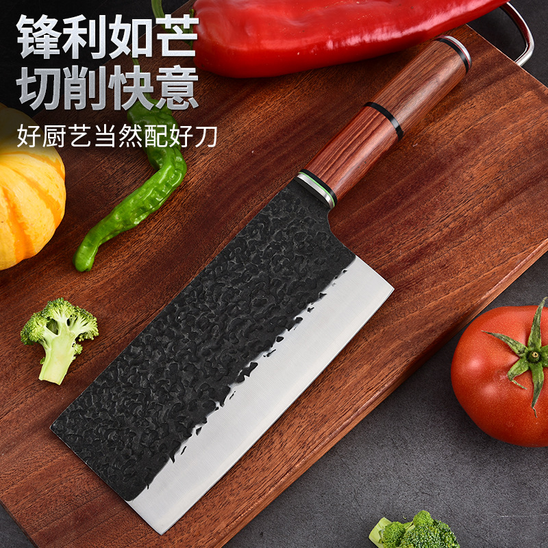 Hand-forged hammered three-piece steel kitchen knife for cutting vegetables, meat and slices, high-hardness and sharp, small red sandalwood kitchen knife details Picture