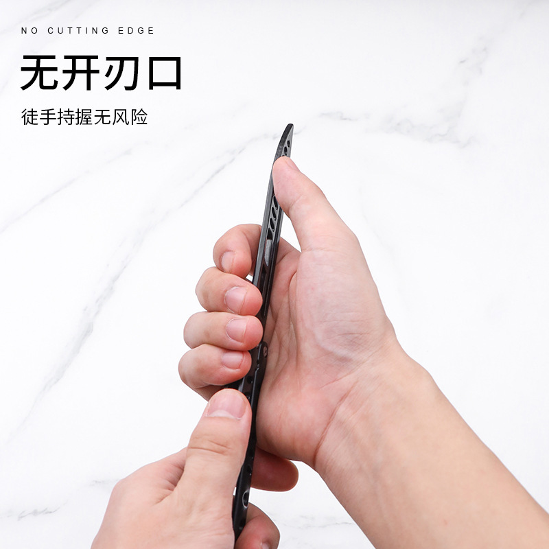 Factory direct sale of uncut butterfly knives, practice swinging knives, colored titanium training knives, hand practice tools, play cool swinging knives details Picture