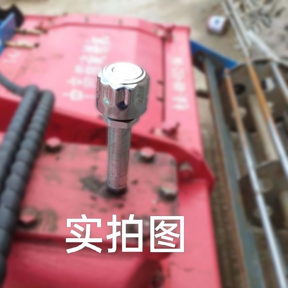 The ventilation cap of the exhaust valve of the rotary tiller gearbox no longer leaks oil, and the exhaust valve of the return field machine is used for heat dissipation and ventilation Application Scenario