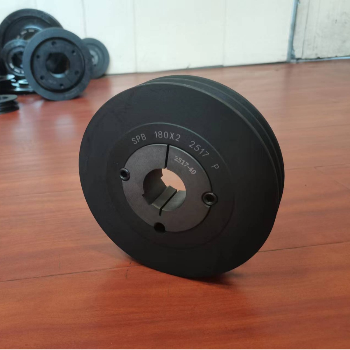 Supply machine transmission parts, motor cast iron large pulley, European standard single-slot 1-slot small conical sleeve pulley Specification drawing
