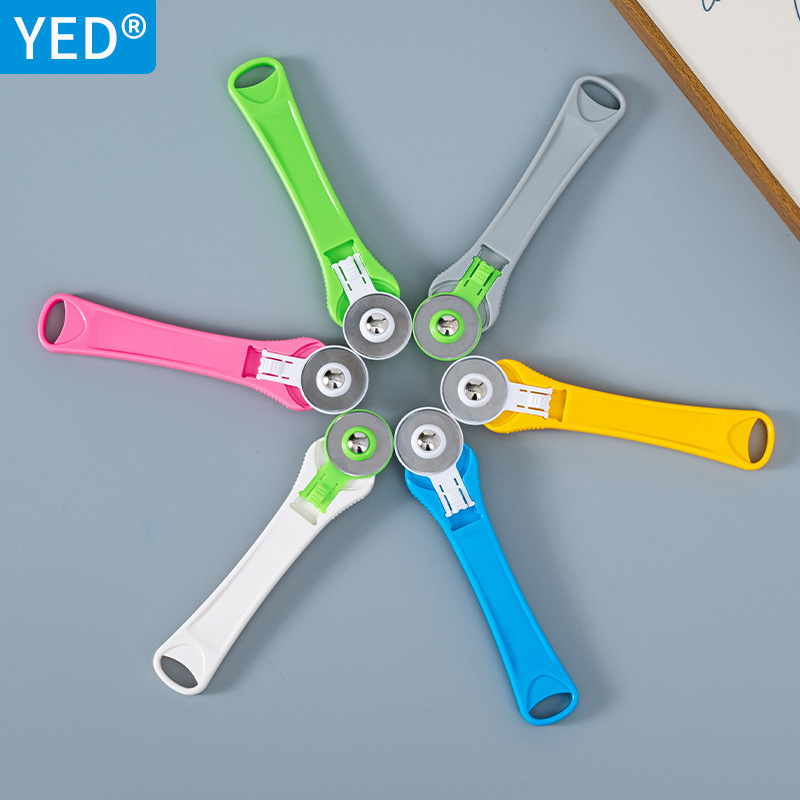 Factory direct sales of YED 28mm rotating roller fabric knife, fabric cutting roller knife, flat rubber band 28mm fabric splicing roller knife details Picture