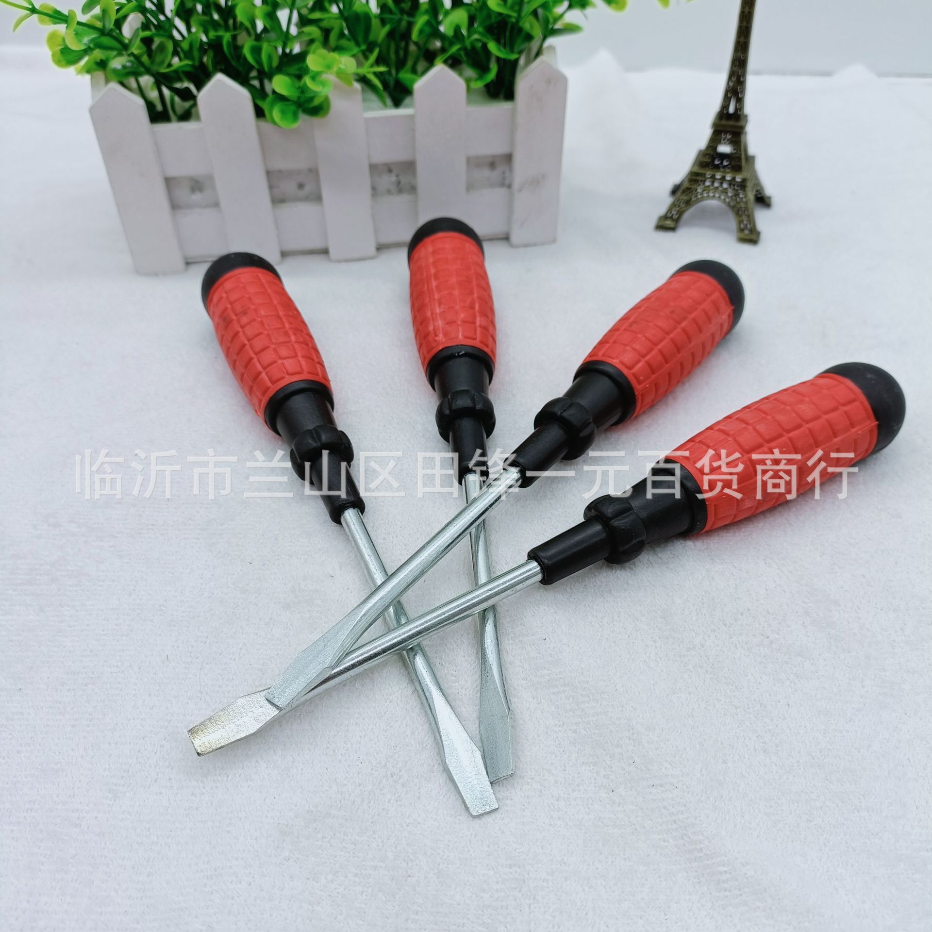 One-yuan 4-inch hand grenade screwdriver, plastic red handle screwdriver, flat-head screwdriver, one-yuan general merchandise wholesale Specification drawing