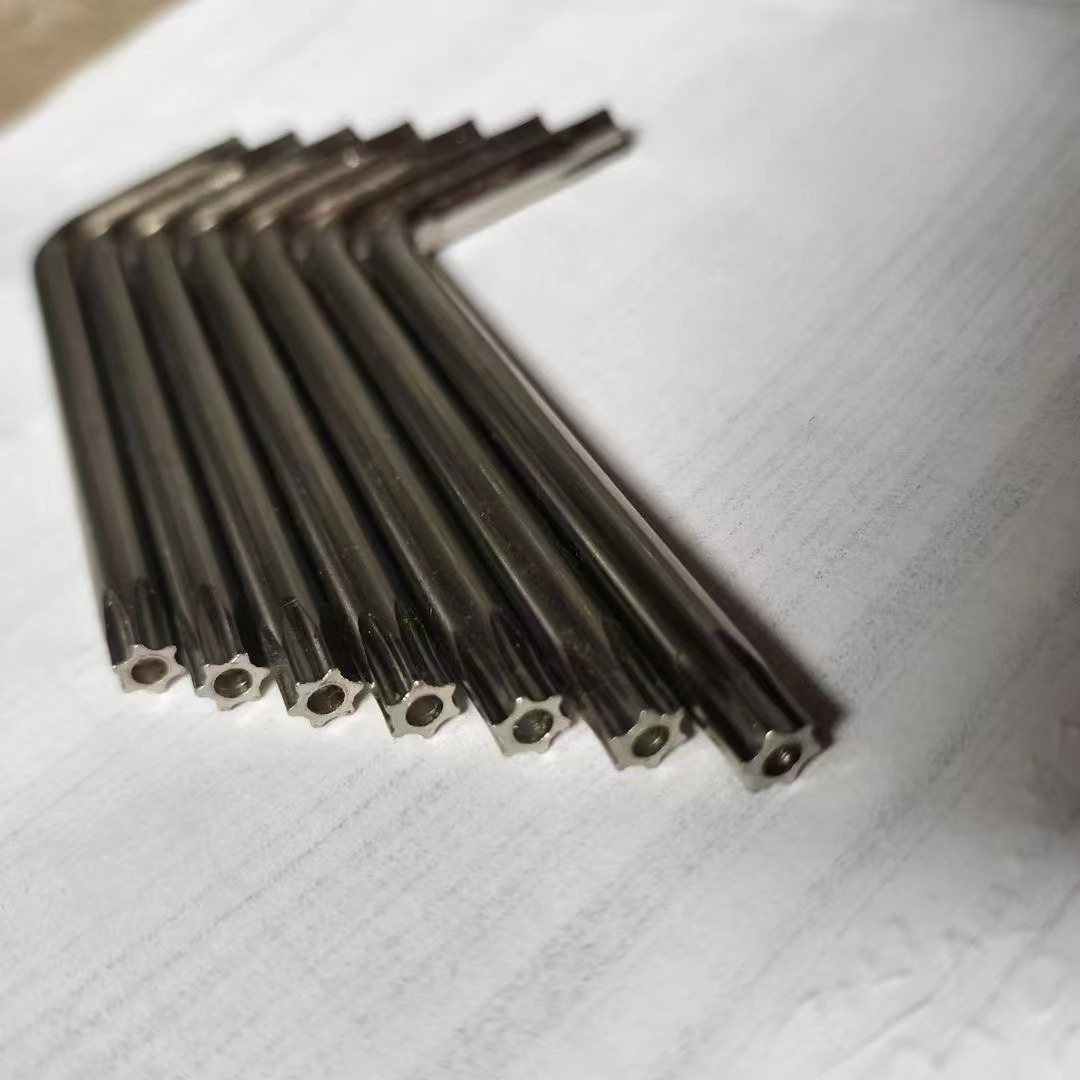 T6, T8, T10, T15, T20, T25, T30 L-type dual-purpose screwdrivers with holes and hardened heads Specification drawing