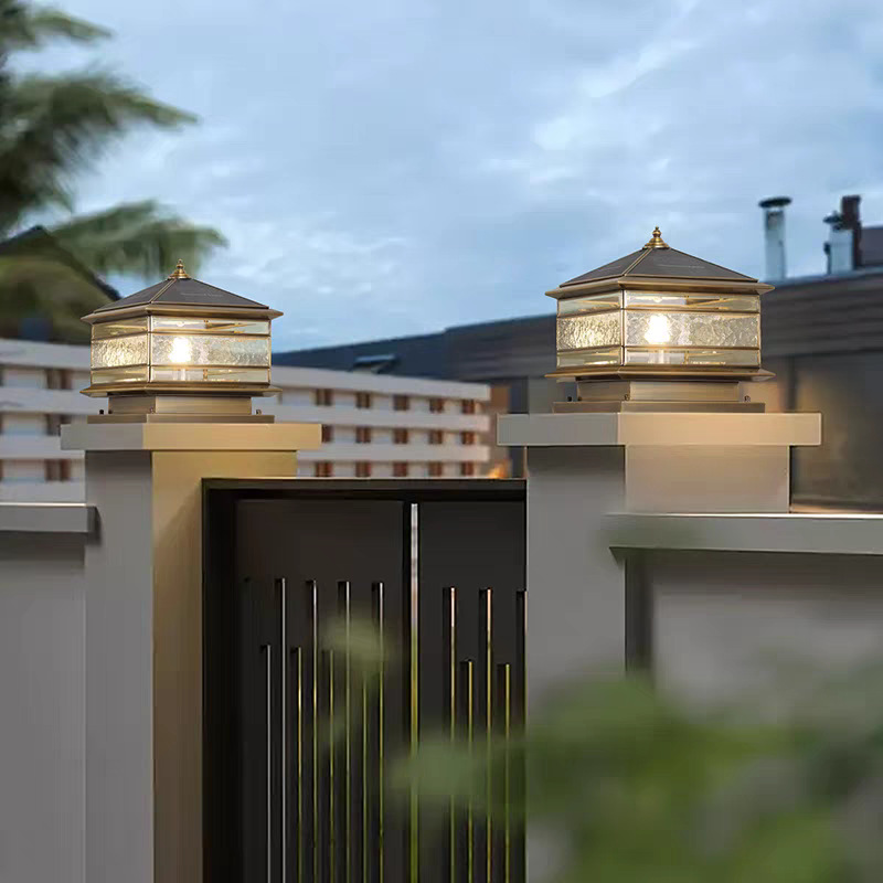 All-copper column head lamp, solar waterproof outdoor garden lamp, household power connection, villa gate column, fence column lamp Application Scenario