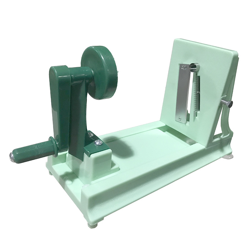 Japanese cuisine slicer, potato and carrot grater, vegetable slicer, hand-cranked grater, household multi-functional slicer Application Scenario