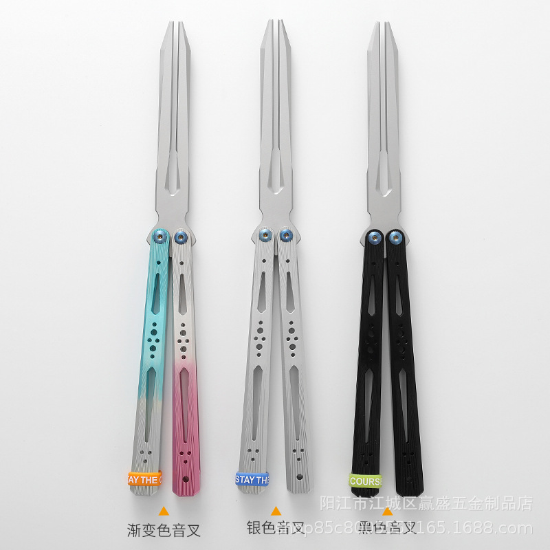 The 7 series butterfly knife from Yapi Workshop, practice blade, training blade, folding blade, swing blade, shaft sleeve system ga, unsharpened full figure