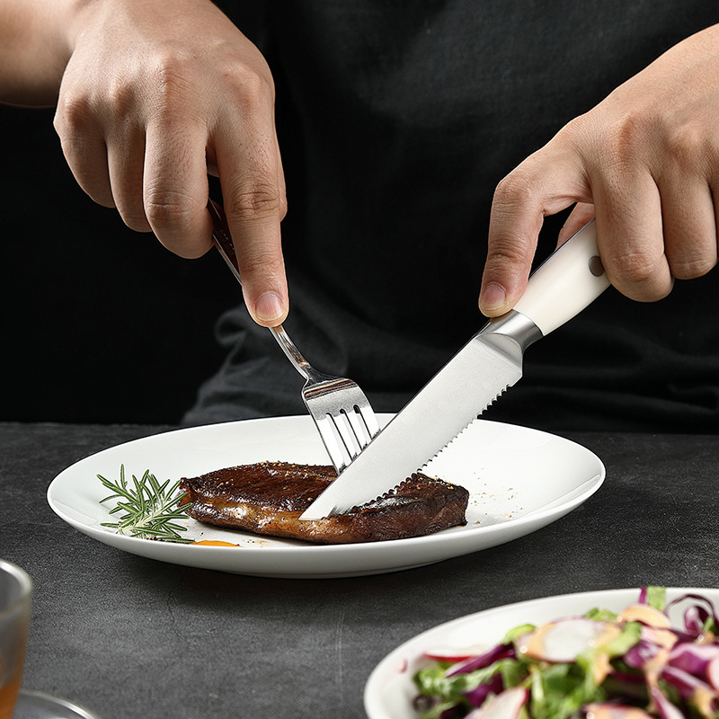 Amazon stainless steel Western knife, white handle knife, Western tableware, main table knife, high-end steel head handle steak knife Specification drawing