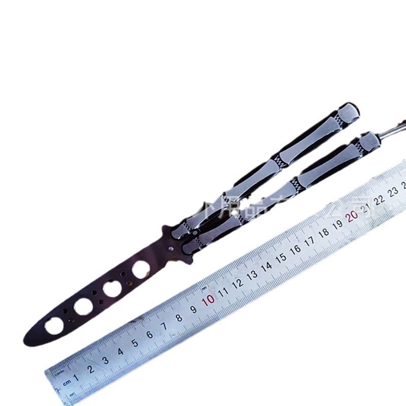 American butterfly bamboo joint training knife swing bearing maintenance-free butterfly knife practice tool, unsharpened, 1 piece on delivery Item Picture