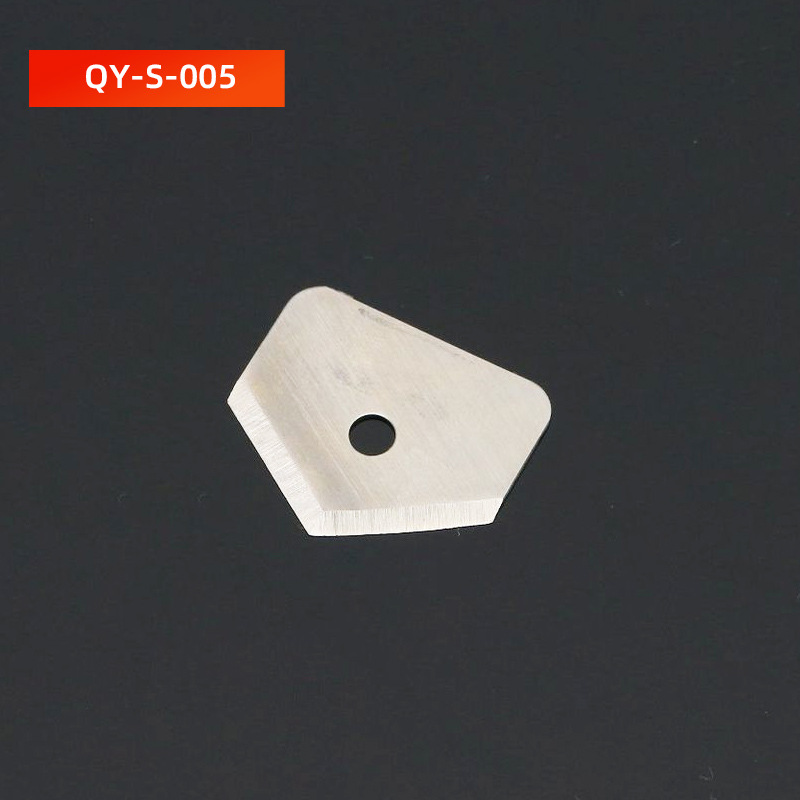 Wholesale triangular knives, stainless steel blades, PVC pipe cutting blades, and non-standard special-shaped triangular blades from the original manufacturer undefined