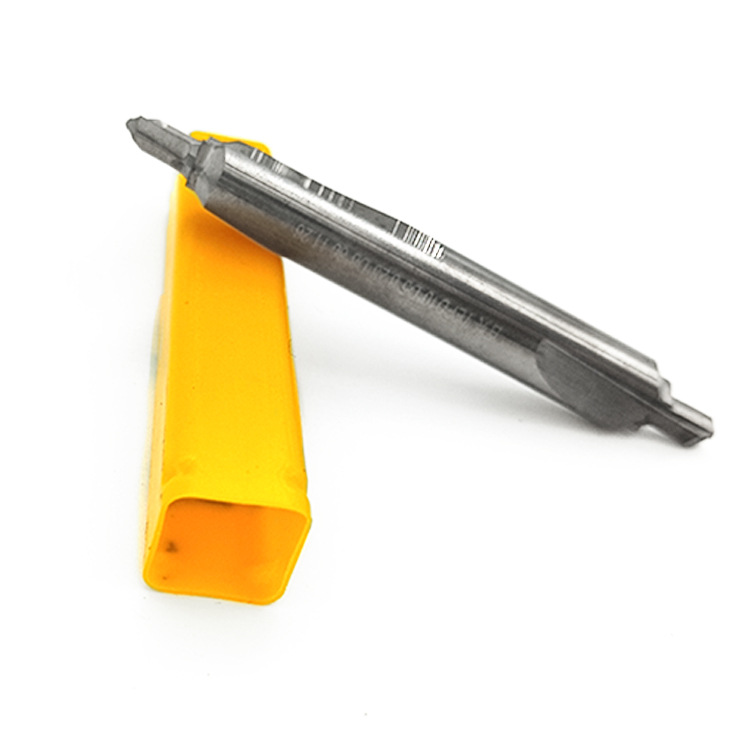 The alloy drill reamer is on the work, the center drill has a fast drilling speed, and the solid carbide center drill and centering drill workshop details Picture