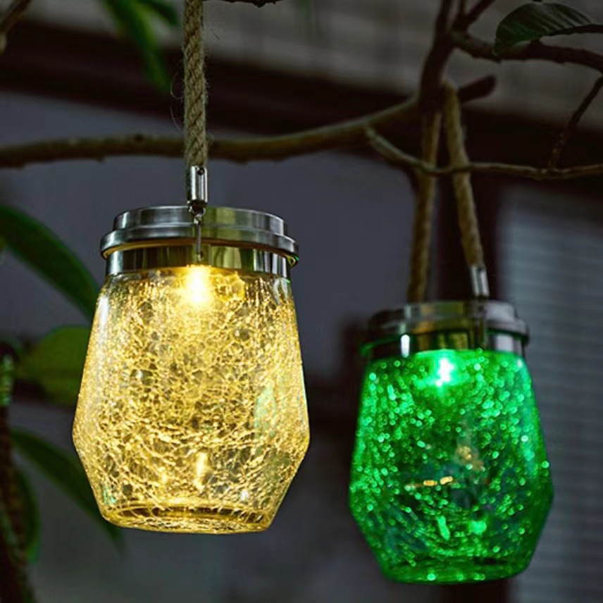 Solar crack lights, outdoor courtyard garden corridor decorative lights, night lights, star lights, glass home decorative lights Application Scenario
