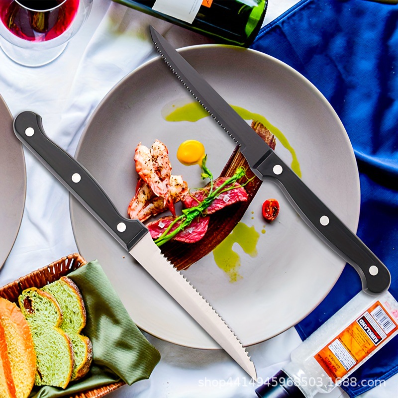 Factory wholesale stainless steel steak knives, table pizza knives, multi-purpose serrated bread knives, barbecue and camping steak knives details Picture