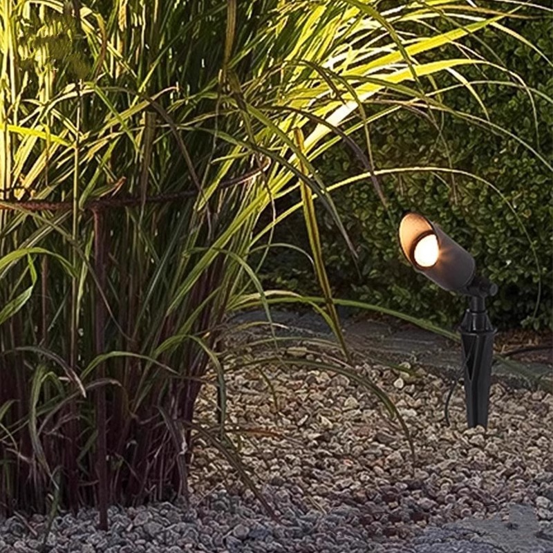 Tree shooting lights, tree illumination lights, landscape ground spotlights, outdoor lawn lights, outdoor courtyard lights, waterproof garden grass insert lights details Picture