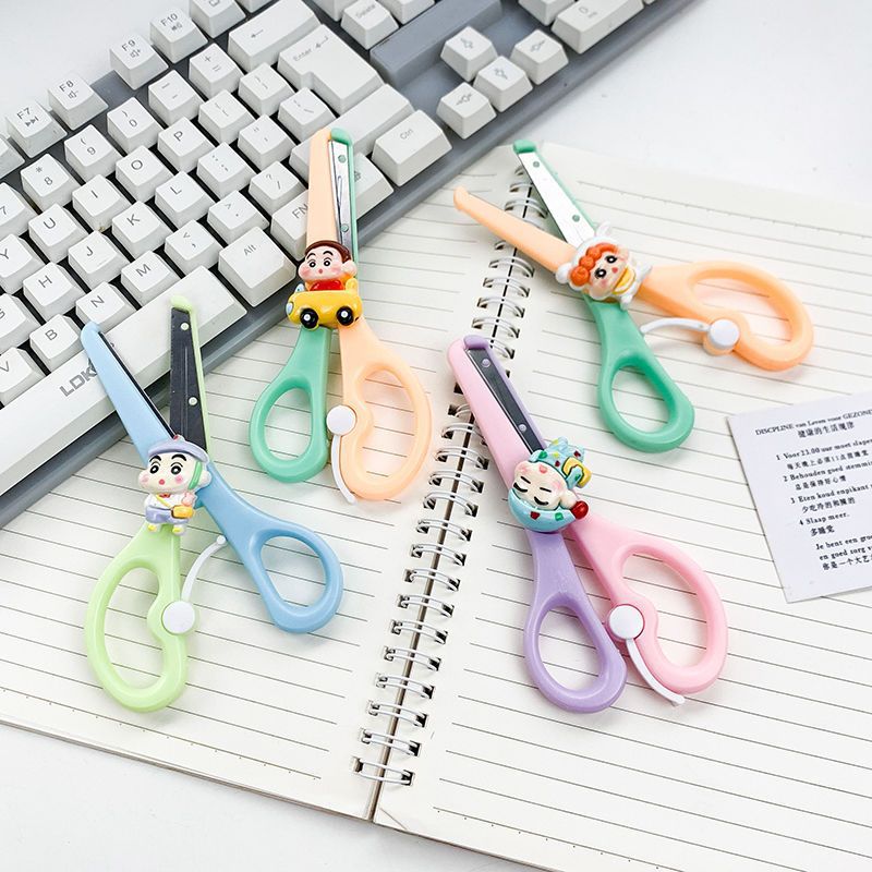 DIY handmade paper cutting knife, macaron-colored art scissors, hand-friendly office paper-cutting knife, children's small scissors full figure