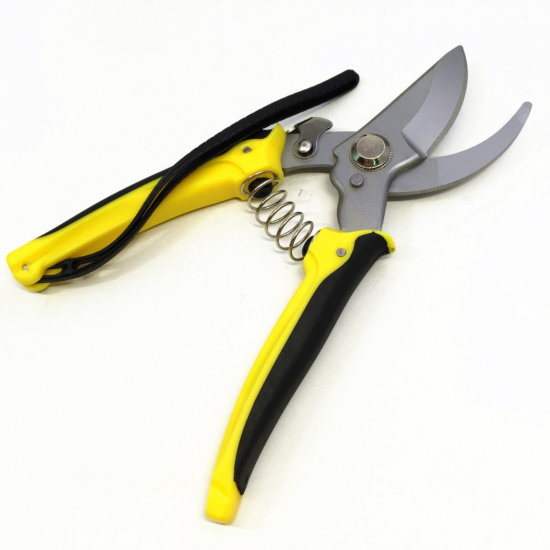 Wholesale rubber and plastic handle electrician scissors, elbow electrician scissors, multi-functional industrial scissors, branch scissors, wire trough scissors Application Scenario