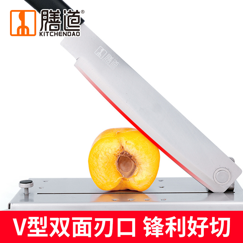 The "Shandao Edge Splitting Continuous Cutting Machine Chicken Feet Guillotine" is a commercial tool for cutting chicken feet, duck heads and peaches in half. It is made of stainless steel guillotine Specification drawing