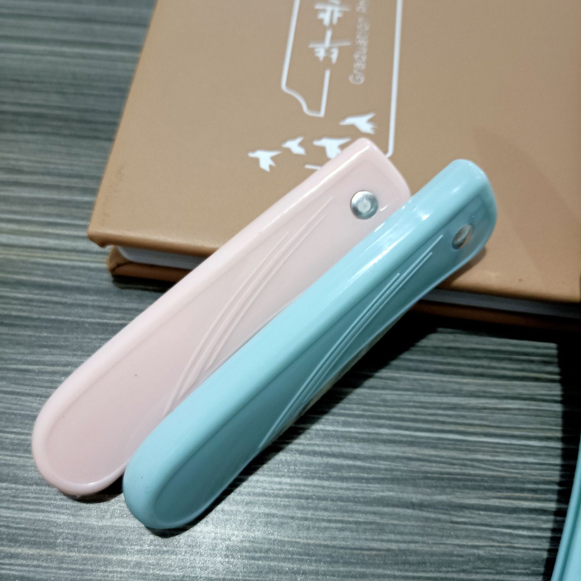Stainless steel folding fruit knife, household fruit and vegetable cutter, kitchen peeler, student portable fruit and vegetable slitting knife Specification drawing