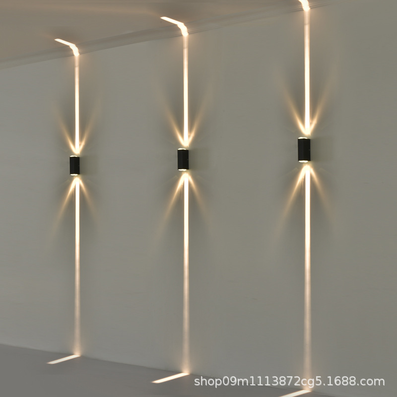 led spotlights, wall lamps, outdoor waterproof wall-washing lights, courtyard outdoor gates, a beam of light, column lights, corridor and staircase lights full figure