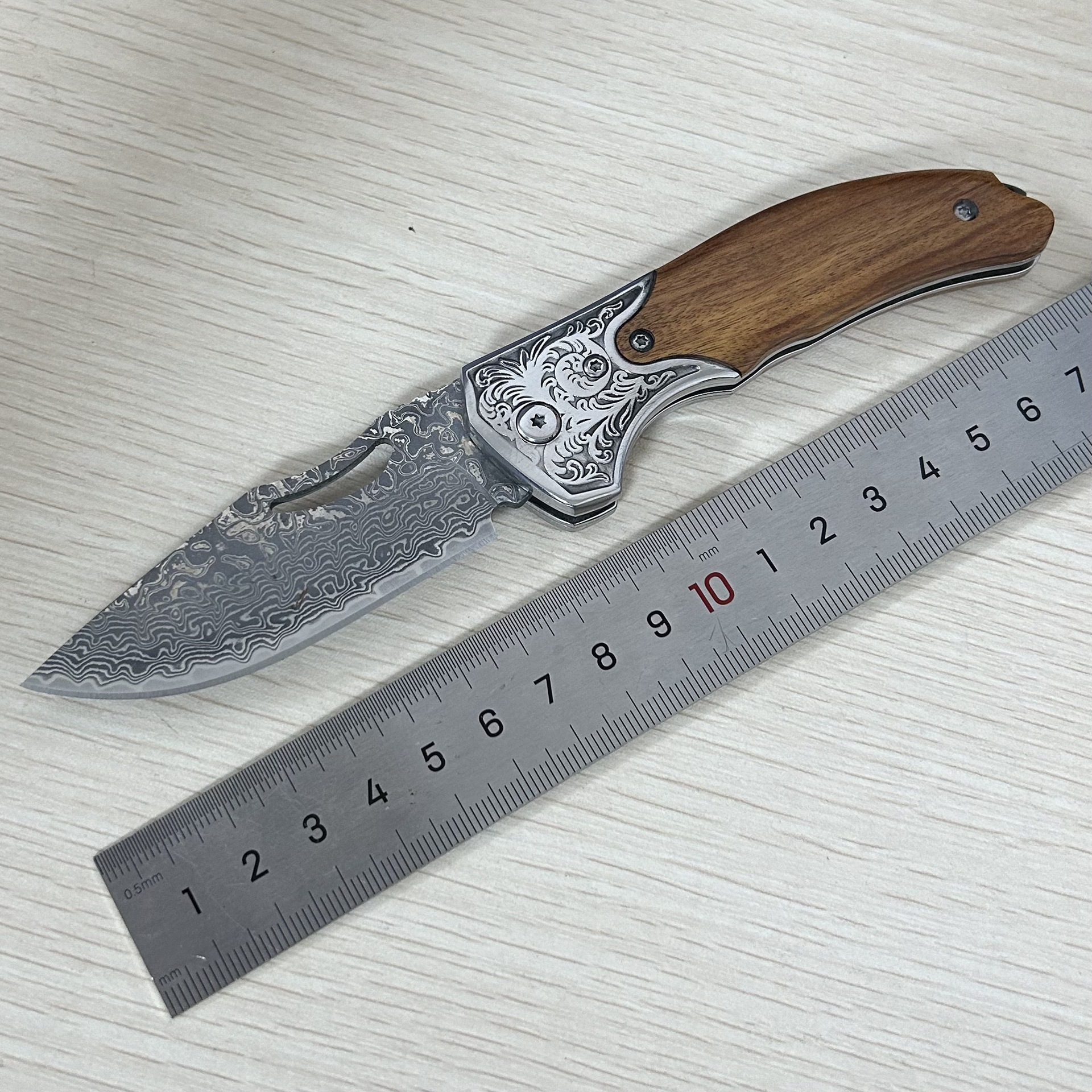 Junzhuo Outdoor Folding knives, high-hardness folding knives, camping collection gifts, colored wooden handle knives, foldable knives full figure