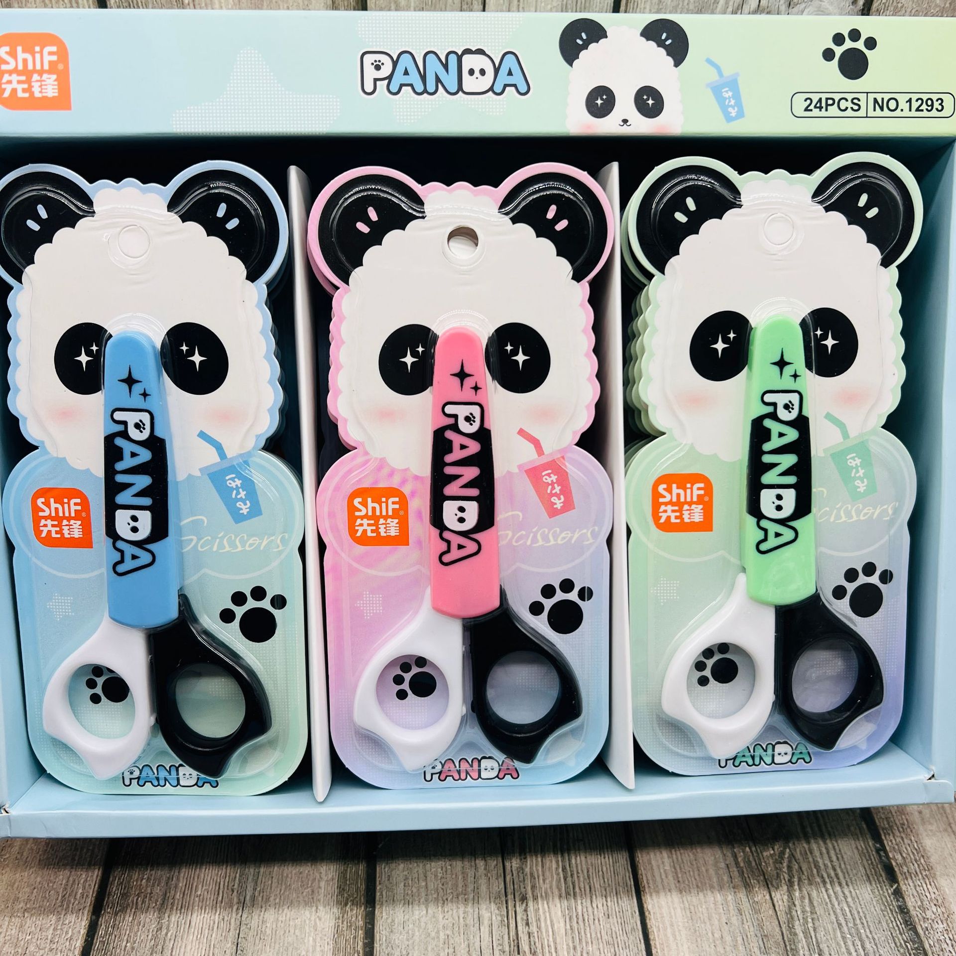 Children's scissors, student scissors with stainless steel protective sleeves, student scissors from Guangdong Jinda Kebeili. Super discounted products full figure