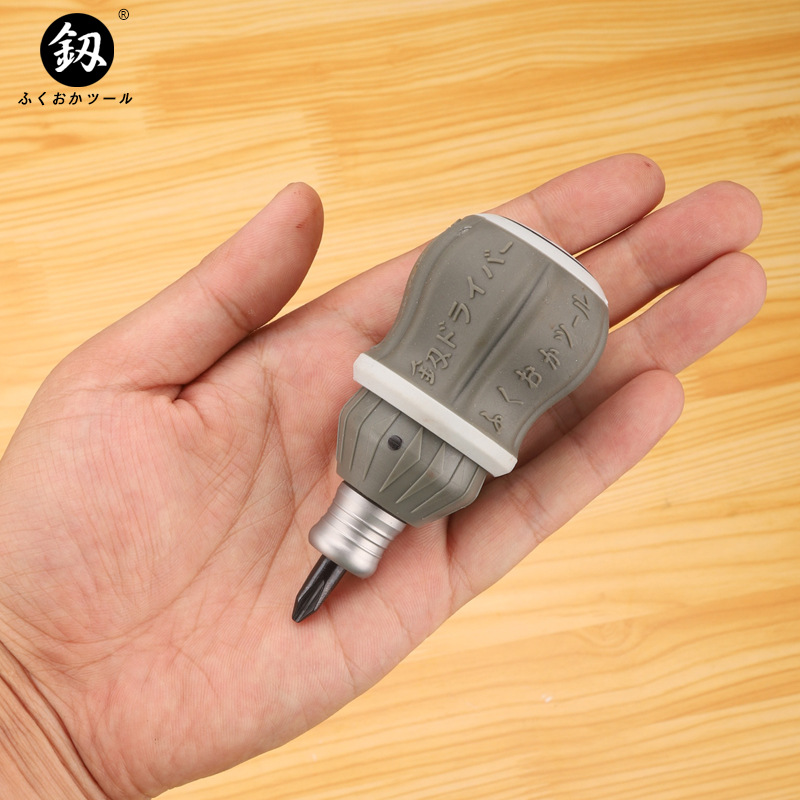 Fukuoka FO-9006 telescopic ratchet dual-purpose screwdriver, cross-head flat-head mini screwdriver, double-head screwdriver tool Application Scenario