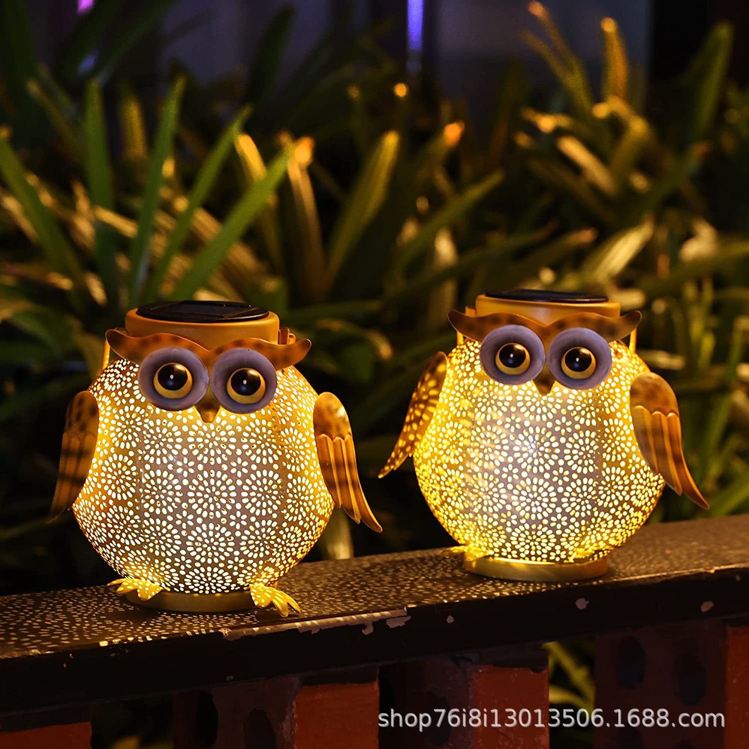 Cross-border e-commerce ironwork solar owl floor lamp, handicrafts, courtyard lawn, outdoor garden decorative lamp full figure