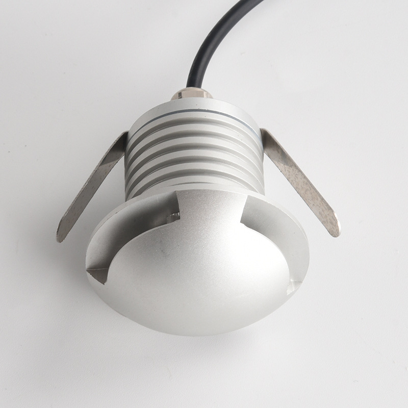 LED ground lights, outdoor LED side-emitting ground lights, embedded garden, villa, courtyard, lawn and landscape spotlights Application Scenario