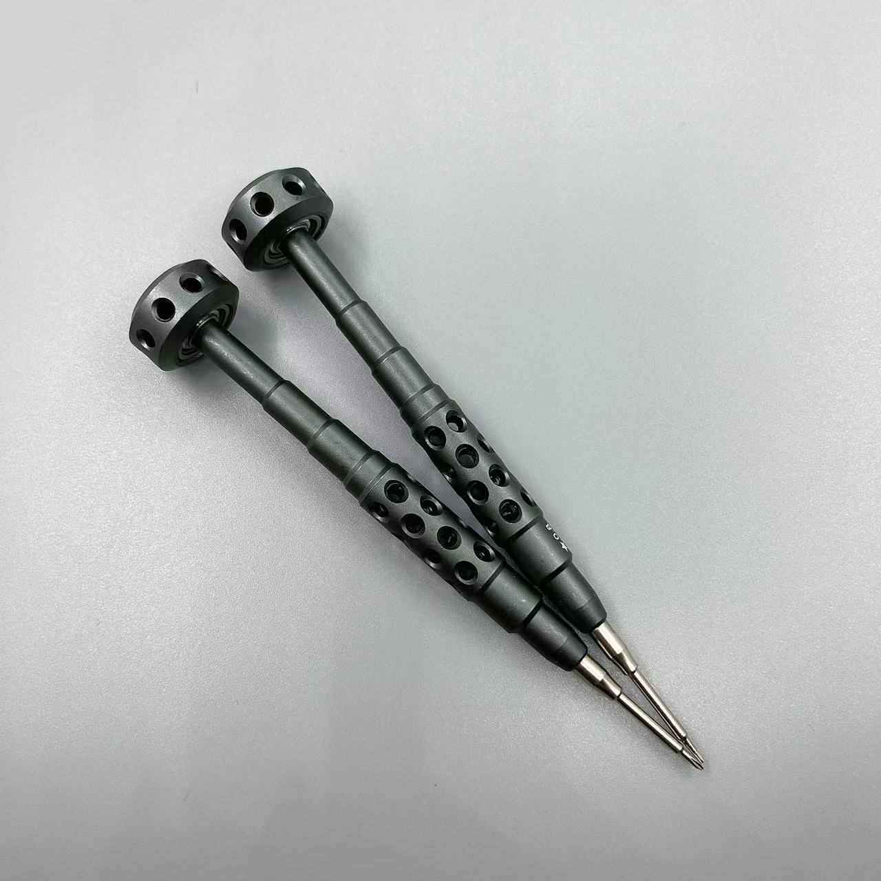 Aluminum screwdriver 1.3+1.5+0.6, mobile phone repair disassembly tool, 2D honeycomb aluminum screwdriver anti-slip thread screwdriver Specification drawing