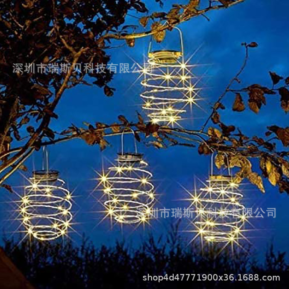 Solar spiral ironwork lamp, ironwork pineapple decorative lamp, garden lantern, outdoor courtyard lamp, LED spring lamp Application Scenario